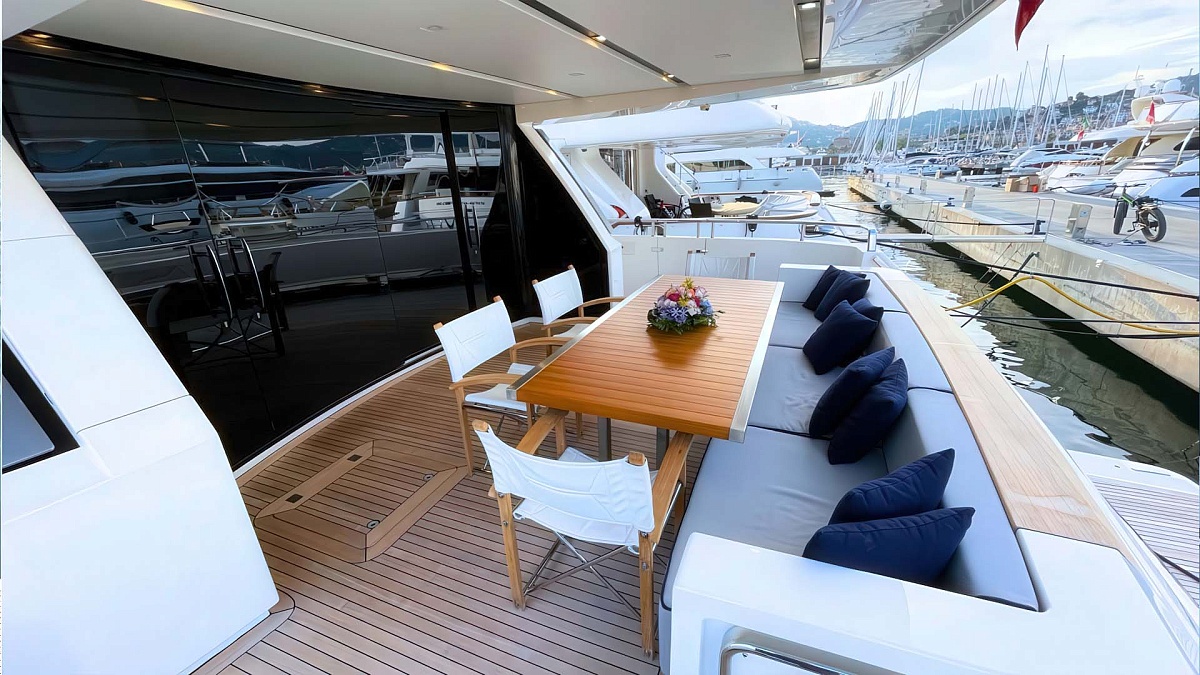 Аренда мега яхты Sanlorenzo SL96 Aman на Сардинии, Италия